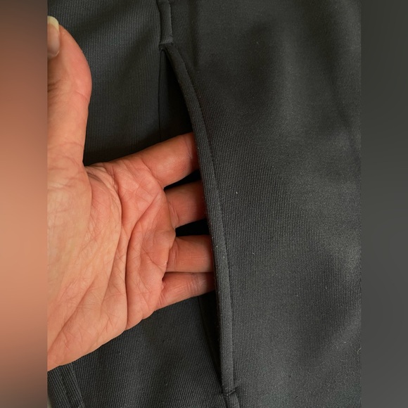 EUC. Sean John Men’s XXL charcoal gray sweatshirt. - Picture 2 of 8